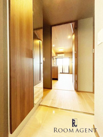 メイクスWアート今池Ⅲの玄関