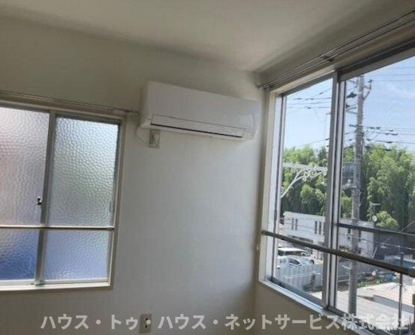 東山ＡＰの居間・リビング