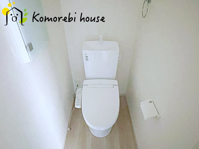 さいたま市西区佐知川　1期　新築一戸建て　FiT　01のトイレ|26.5.7撮影済み