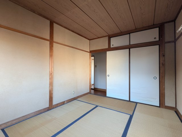 青山一戸建の和室