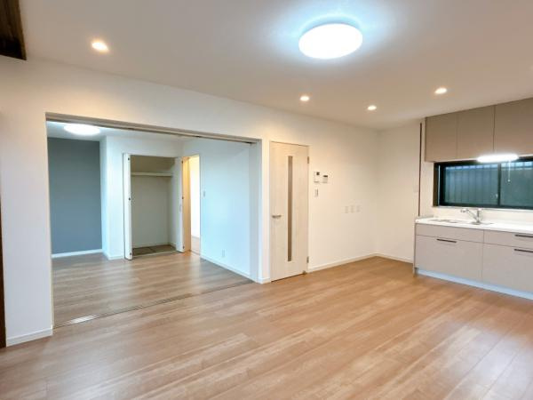 【居間・リビング】