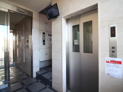 【ロビー】 | ルピナスⅡ | 毎日通るロビーはこのようになっています