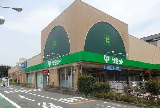 ボルダーズの周辺