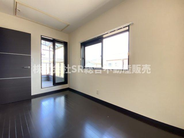 池島町2丁目中古戸建の子供部屋|2F・洋室5帖。お子さんのいるうちは子供部屋に使ってはいかがでしょうか