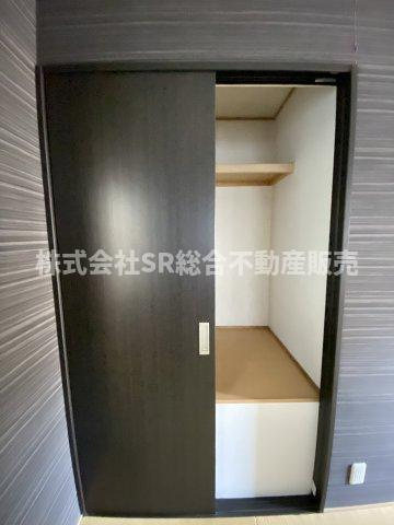 池島町2丁目中古戸建の収納|便利な収納スペースがあります