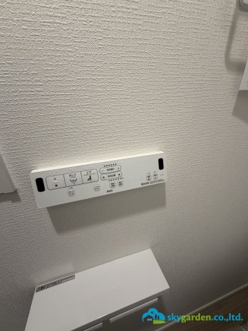 平塚市山下　新築戸建　全2棟1号棟のトイレ