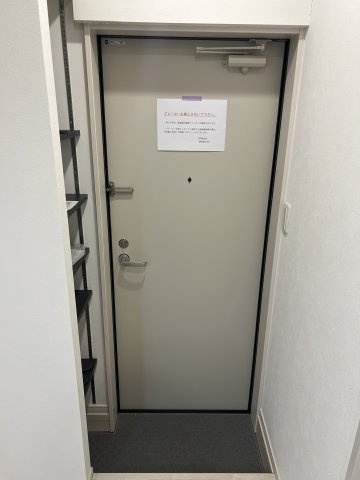 MELDIA新狭山の玄関