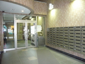 【エントランス】 | ベイステート安間