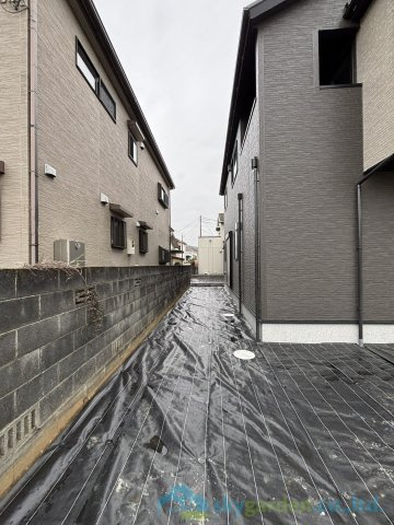 平塚市山下　新築戸建　全2棟2号棟の庭