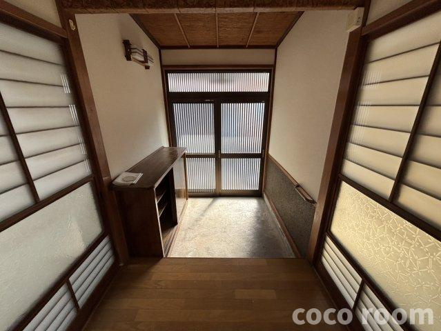 焼津市石脇借家の玄関