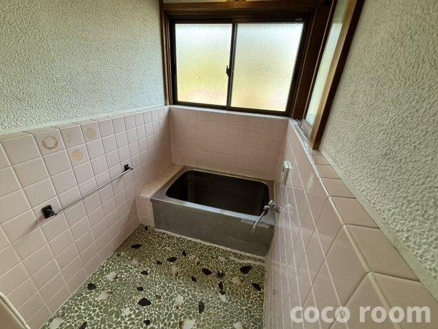 焼津市石脇借家の浴室