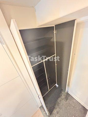 【玄関】 | AMKレフィナード中宮