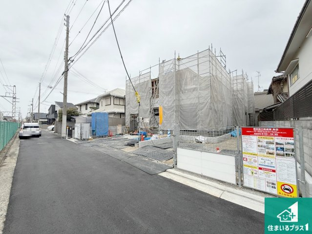 堺市西区浜寺諏訪森町東　第1期　新築一戸建ての前面道路含む現地写真|周辺は落ち着いた街並みの住宅地！子育てがしやすい住環境です！まだ未完成ですが、現地でしかわからない事もございます。是非一度ご覧ください。