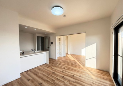 【居間・リビング】 | プランメゾン八尾Ⅱ番館