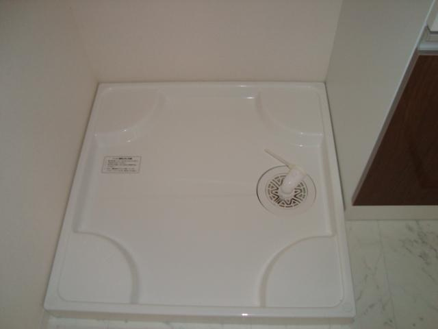 コモド　ピノ　Ⅳのその他|洗濯機置場