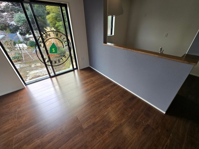 宇土市岩小曽町第3-2棟（12号棟）　の内観：施工例|キッチンから立ち込める香りが今日の料理を期待させます。