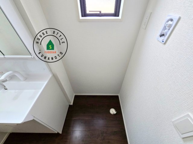 宇土市岩小曽町第3-2棟（12号棟）　の内観：施工例|ランドリースペースとなります。広々して有効的にご使用できます。 