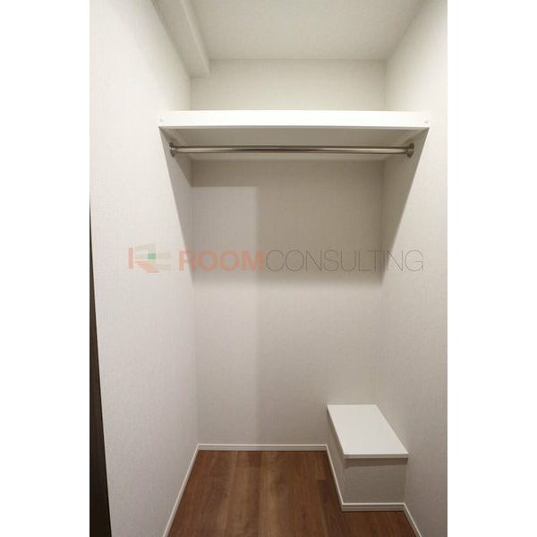 ローレルアイあべのの収納|ローレルアイあべの　ウォークインクローゼット