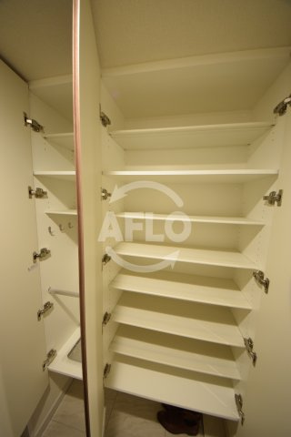 ローレルアイあべのの収納|ローレルアイあべの　シューズボックス