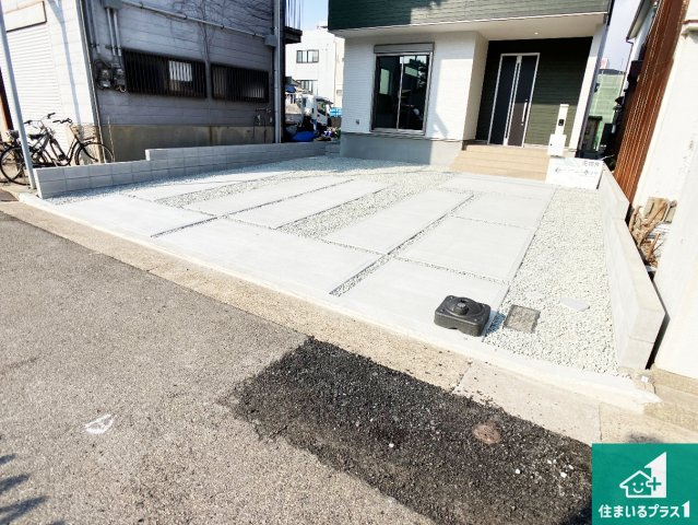 明石市材木町　第1期　新築一戸建ての駐車場|駐車スペース！散水栓があるので、こまめに愛車を洗えます！