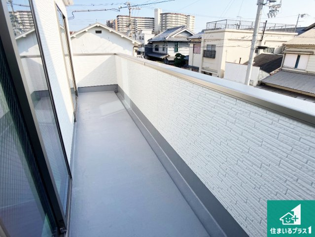 明石市材木町　第1期　新築一戸建てのバルコニー|日当たりのよいバルコニー！お部屋が開放的に！