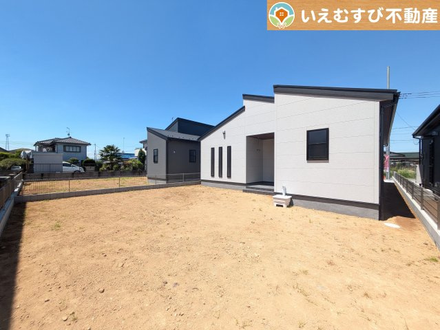 Livele Garden.S　深谷田中第3の庭|元気なお子様のお外遊びも、自宅のお庭なら安心！
お庭が広いとお子様と遊んだりBBQをしたりと楽しみも増えそう♪