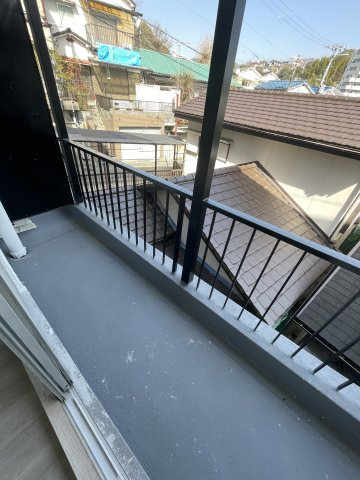 ヴァンクール高東町のバルコニー