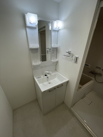 ヴァンクール高東町の洗面所
