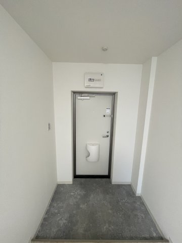 ヴァンクール高東町の玄関