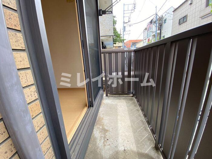 グリーンフラッツのバルコニー