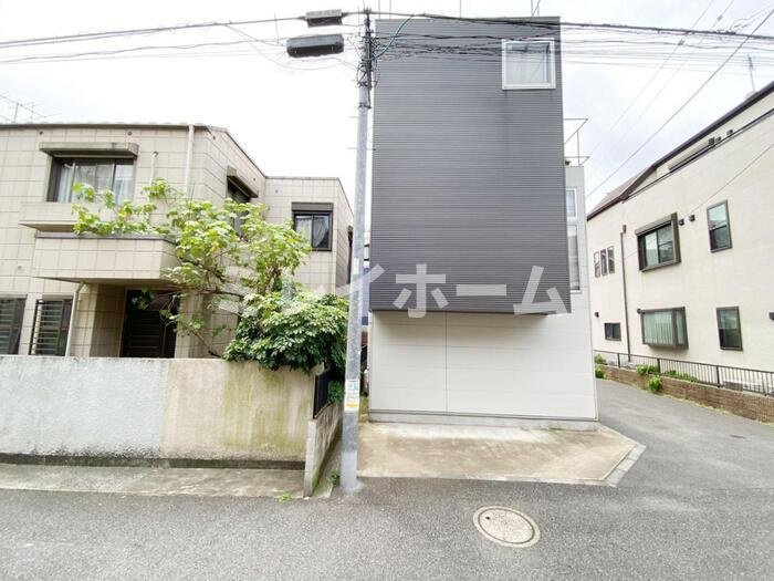 グリーンフラッツのエントランス