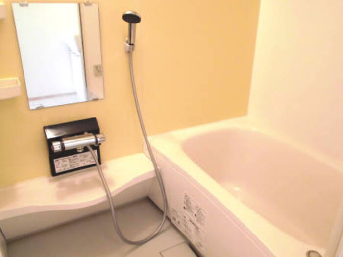 グリーンフラッツの浴室