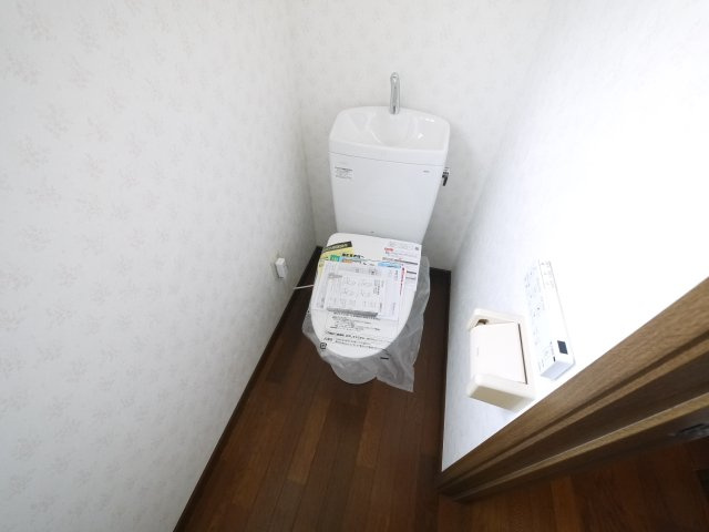 山武市森　中古戸建のトイレ|平成21年1月築 敷地約113坪家庭菜園が可能です3LDK 内装一部リフォーム済み自然豊かな分譲地内