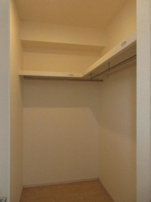 【収納】 | エスペランサＢ０１６ | ちょっとした収納スペースも充実しています