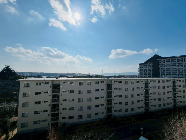 神陵台東住宅49号棟の展望