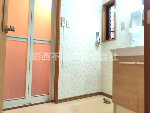 東藤沢5丁目中古戸建～リフォーム中ですの脱衣所