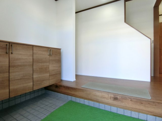 新発田市富塚町2丁目の玄関