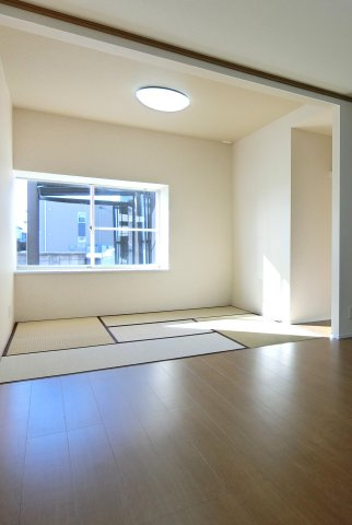 新発田市富塚町2丁目の内装