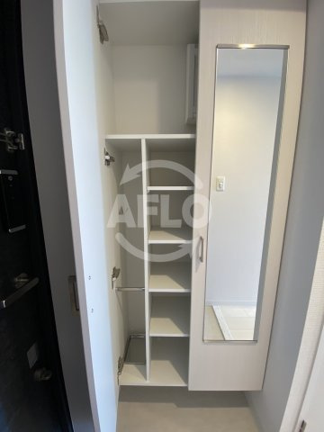 エスリード大阪フェリスの収納|エスリード大阪フェリス　シューズボックス