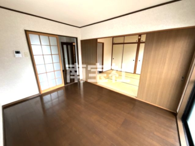 【居間・リビング】