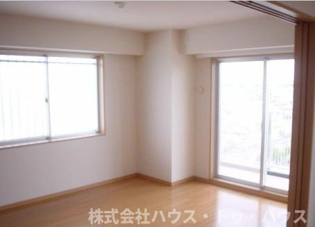 ヴィラモラージュの居間・リビング