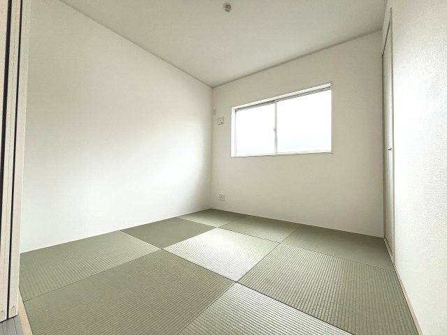 【和室】 | 福岡市早良区有田2丁目第7　3号棟（全4棟）【仲介手数料無料・0円】 | 施工例。施工例は完成時と異なる場合があります。