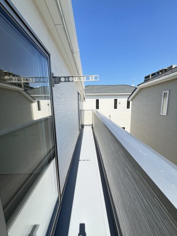 【バルコニー】 | 福岡市早良区有田2丁目第7　3号棟（全4棟）【仲介手数料無料・0円】 | 現地写真。