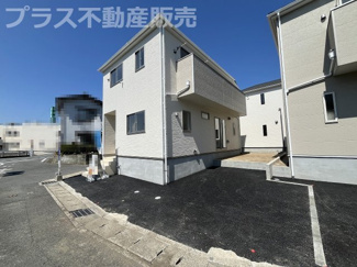 【外観】 | 現地写真。同じ物件を見るなら、プラス不動産販売にお任せ下さい。