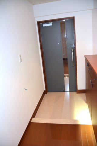 【玄関】 | サーパス新立岩