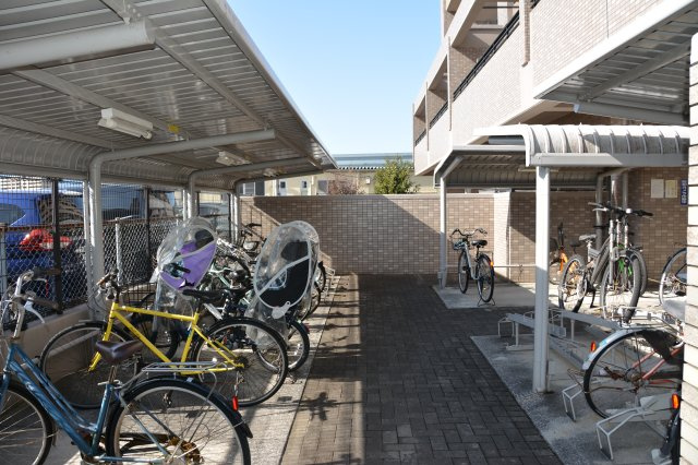 【駐輪場】 | サーパス新立岩