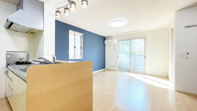 ルーエ　Ⅰ棟の居間・リビング