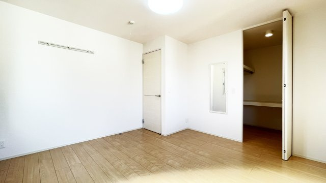 ルーエ　Ⅰ棟の居間・リビング