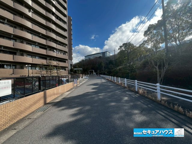 ダイアパレス日進のその他|事前予約にて現地ご見学いただけます！お気軽にお問い合わせください♪
■株式会社　セキュアハウス■
住宅ローンに強く、知識、経験豊富なスタッフ在籍
お客様に寄り添い、ご成約後もサポート致します