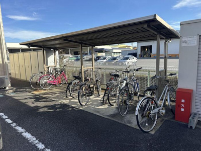 【その他共用部分】 | エクレール下栗 Ｃ | 駐輪場